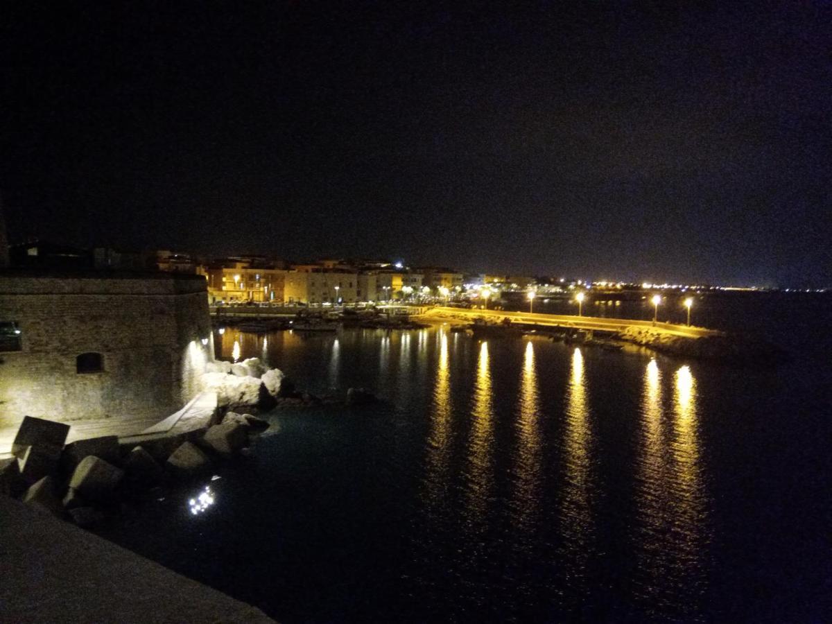 Вилла Nel Borgo Antico Джовинаццо Экстерьер фото